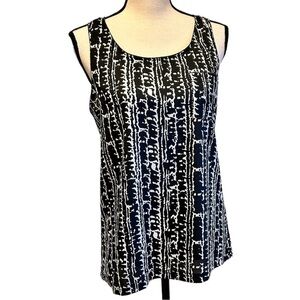 Forever 21 Top Black and White Aztec Print Sleeveless Blouse Beaded size Medium